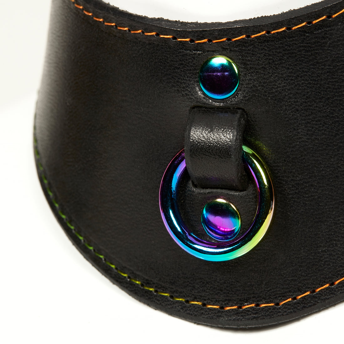 Naomi collar rainbow closeup